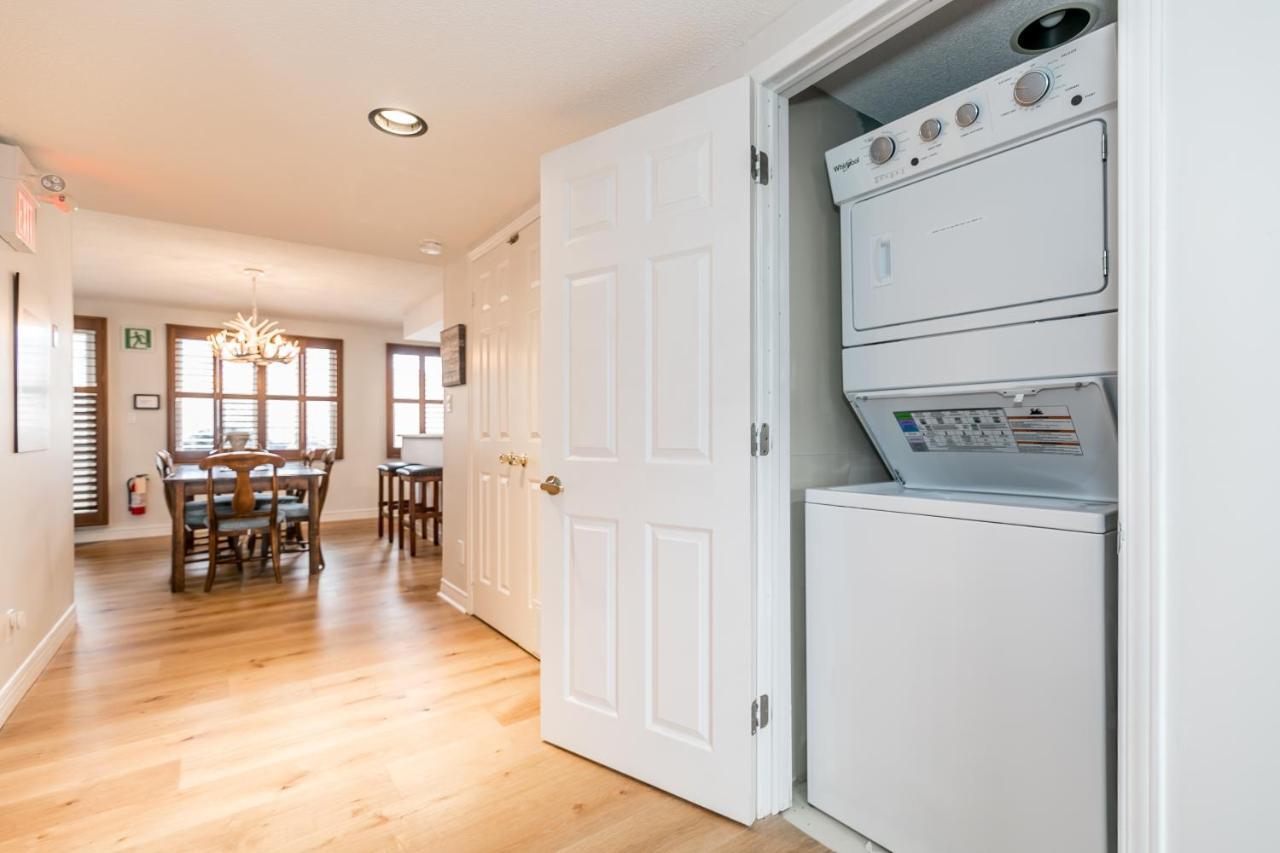 Stunning Townhouse - 3 Bdrm Blue Mountain Village Sauna! Blue Mountains Exterior foto