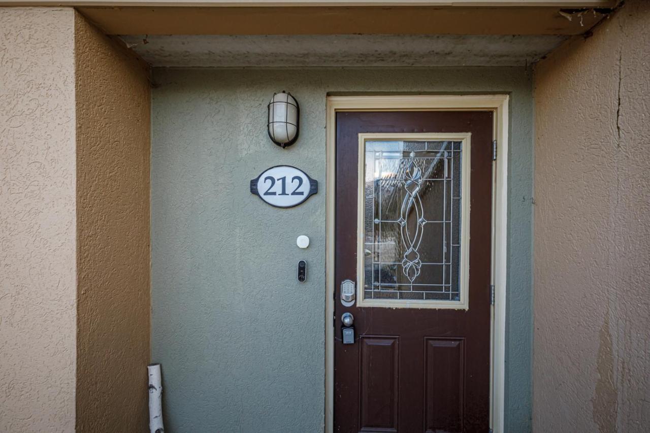 Stunning Townhouse - 3 Bdrm Blue Mountain Village Sauna! Blue Mountains Exterior foto