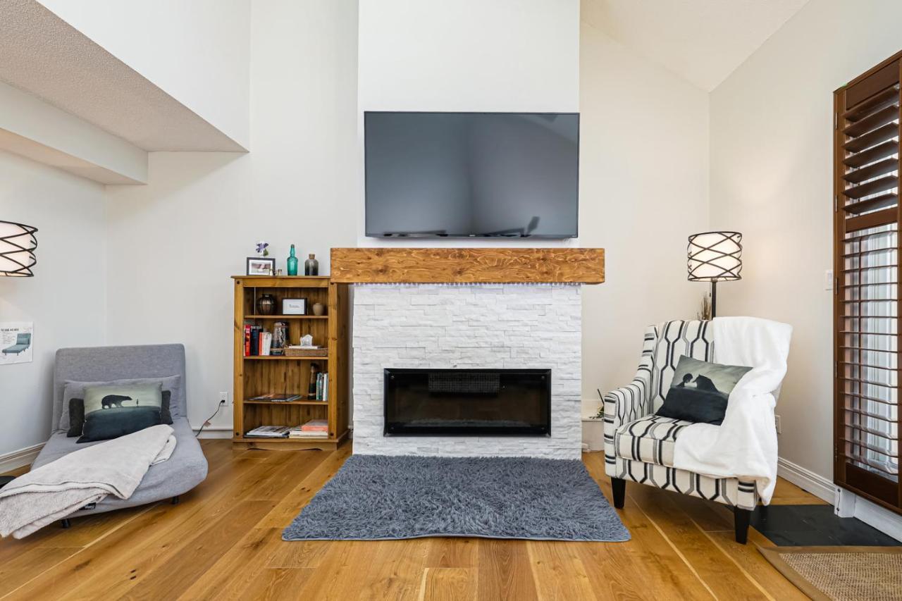 Stunning Townhouse - 3 Bdrm Blue Mountain Village Sauna! Blue Mountains Exterior foto