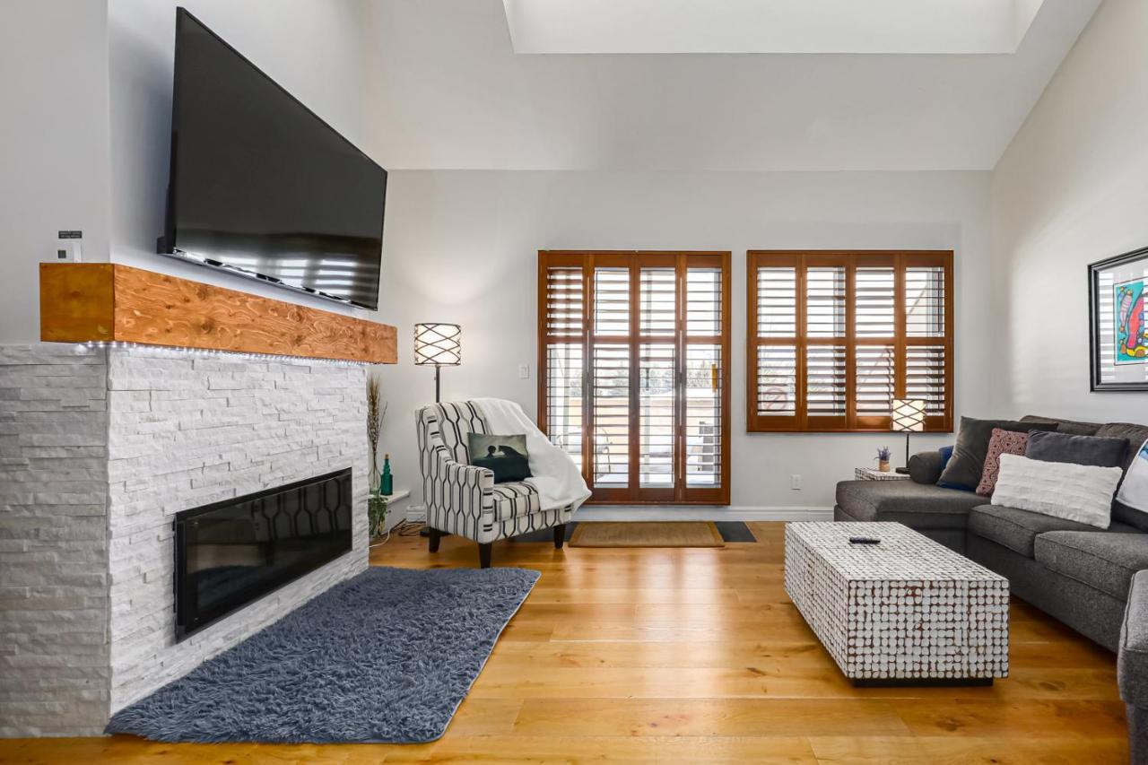 Stunning Townhouse - 3 Bdrm Blue Mountain Village Sauna! Blue Mountains Exterior foto